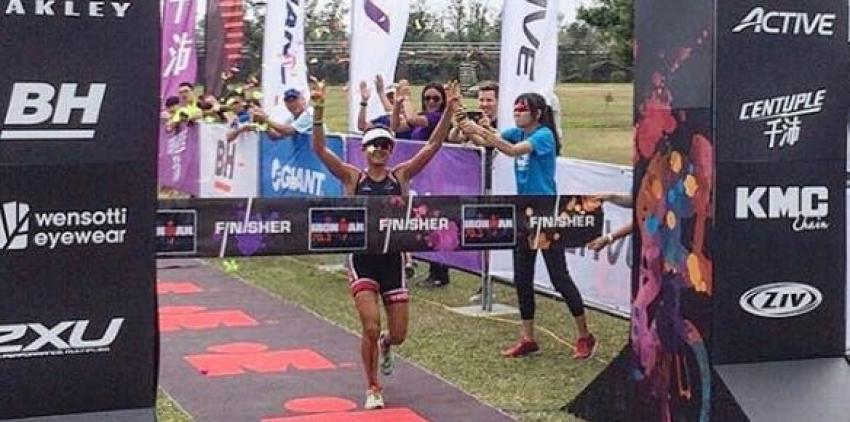 Triatleta Bárbara Riveros brilla al ganar el Ironman de Taiwán