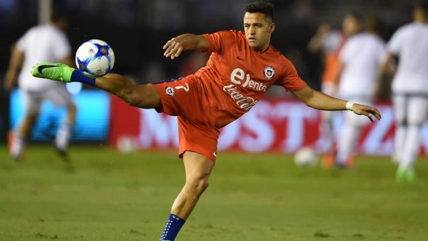 Alexis Sánchez realiza viaje exprés a Tocopilla para participar en homenaje en su honor