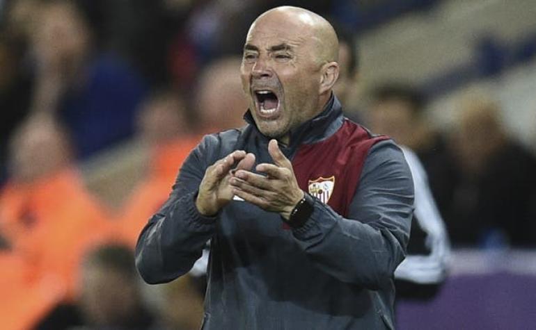 Medio español sostiene que Jorge Sampaoli puso condiciones para continuar en Sevilla