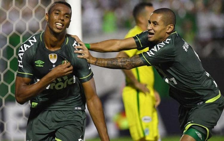 Chapecoense derrota a Atlético Nacional y se adelanta en emotiva Recopa Sudamericana