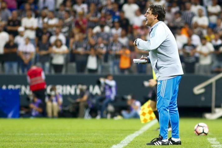 Hoyos tras derrota de la U frente a Corinthians: "Quedan 90 minutos y vamos a luchar"