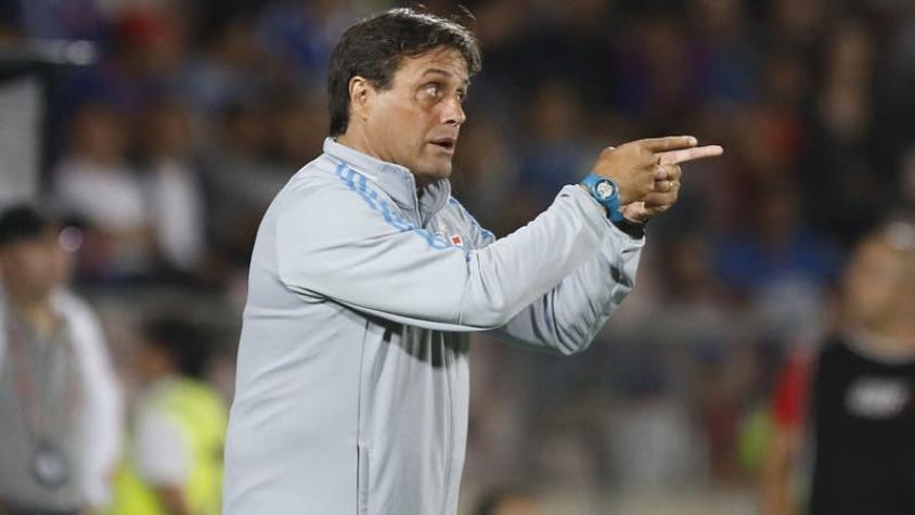 Hoyos elogia a Esteban Paredes y aclara “diálogo” de Matías Rodríguez con hinchas de la U