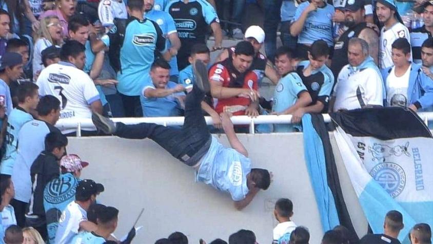 La confusa historia del hincha lanzado desde tribuna al vacío en Argentina