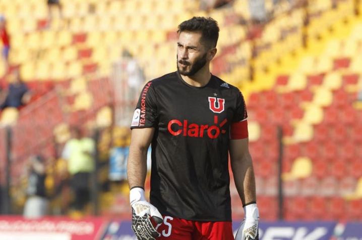 Johnny Herrera ante continuas expulsiones en la U: "Ya estamos sospechando de los árbitros"