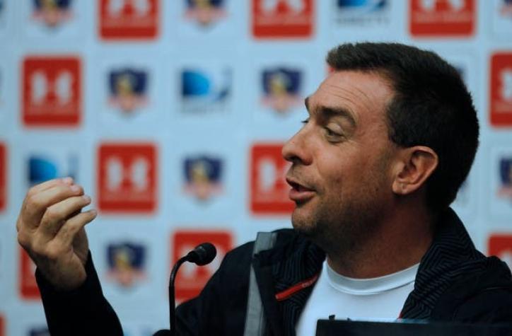 Guede no aclara quién será el arquero titular de Colo Colo y niega pelea con Mark González