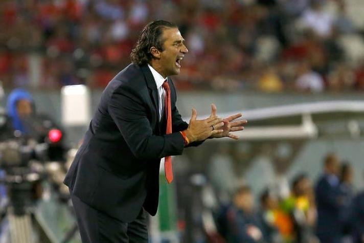 Agente de Pizzi ante opción del Barcelona: “Juan tiene un compromiso con la selección chilena"