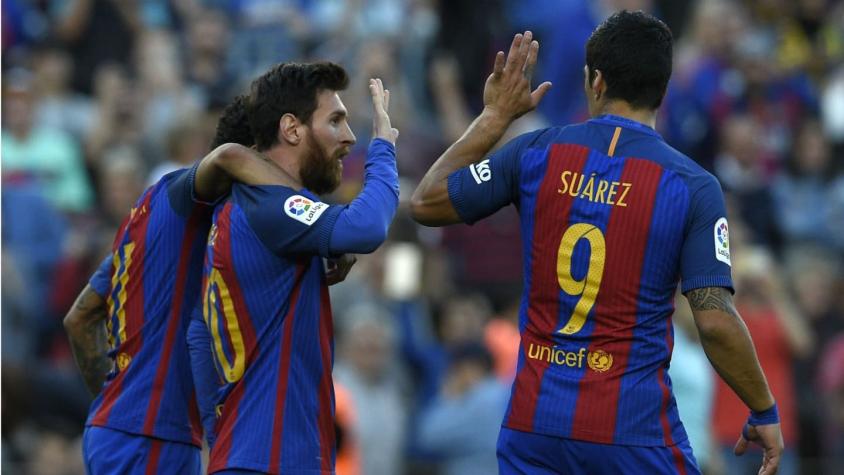 Barcelona golea a Villarreal y se mantiene como líder en España