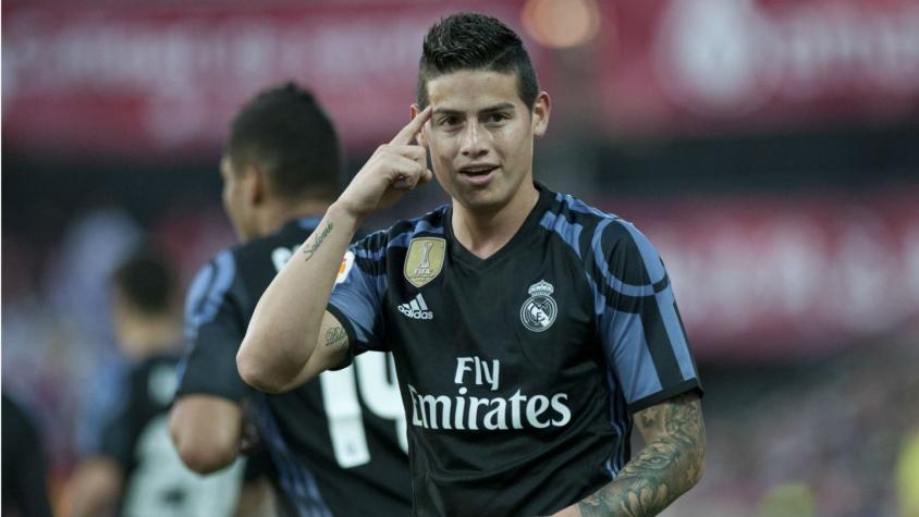 Real Madrid golea y mantiene viva la lucha con Barcelona por el título en España