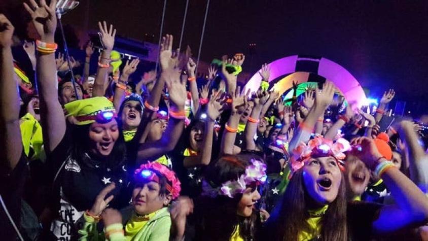 Con éxito de convocatoria se realiza en el Estadio Nacional The Color Run Night