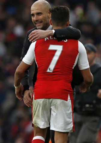 Medio inglés asegura que jugadores de Manchester City están "convencidos" de llegada de Alexis