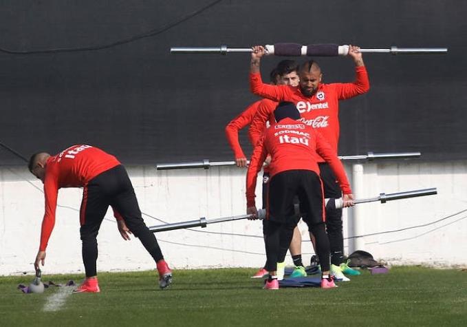 [VIDEO] Arturo Vidal fue la gran novedad en práctica de "La Roja” para Confederaciones