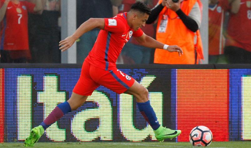 [VIDEO] Alexis llega a Chile con polémica antes de unirse a "La Roja"