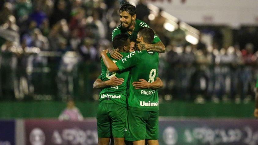 Chapecoense mantiene el liderato del Brasileirao en jornada de pocos goles