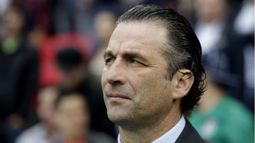 Juan Antonio Pizzi: "Marcelo Bielsa fue el gran revolucionario del fútbol chileno"