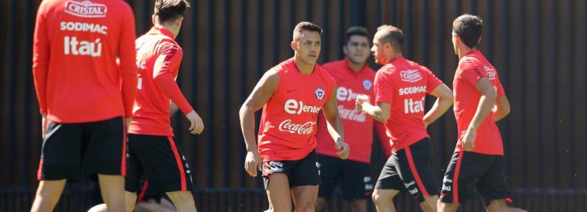 Preocupación en “La Roja”: Alexis Sánchez sometido a exámenes y es duda para el debut