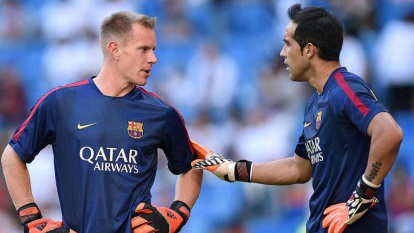 Así fue el saludo entre Claudio Bravo y Ter Stegen