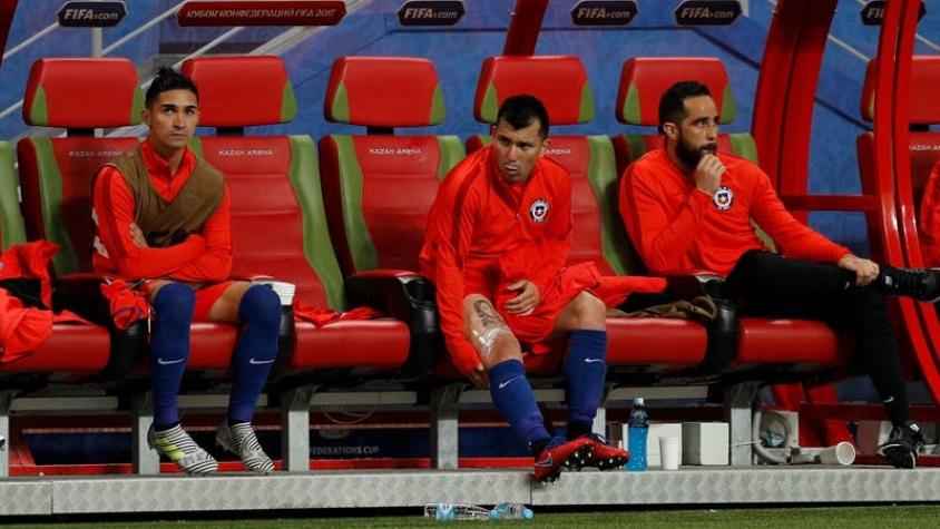 Gary Medel sufre contractura y es duda para el decisivo partido ante Australia