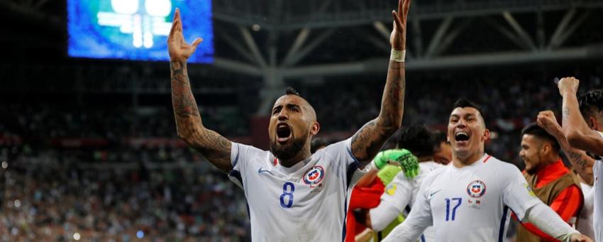 Vidal confiesa la promesa que hizo Bravo: "Nos dijo que iba a atajar dos o tres penales y cumplió"