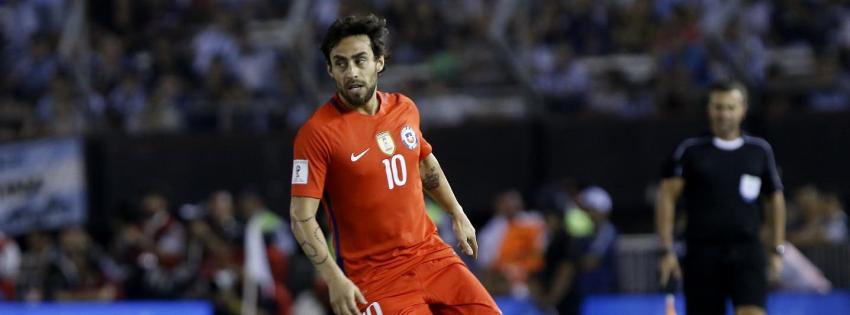 Jorge Valdivia felicita a Claudio Bravo y empuja a “La Roja” para ir por la corona