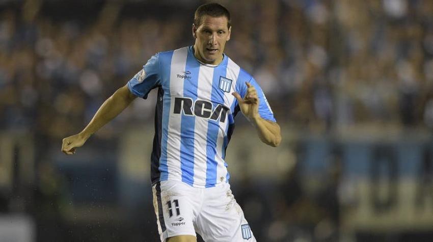 Universidad Católica confirma acuerdo con experimentado mediocampista de Racing