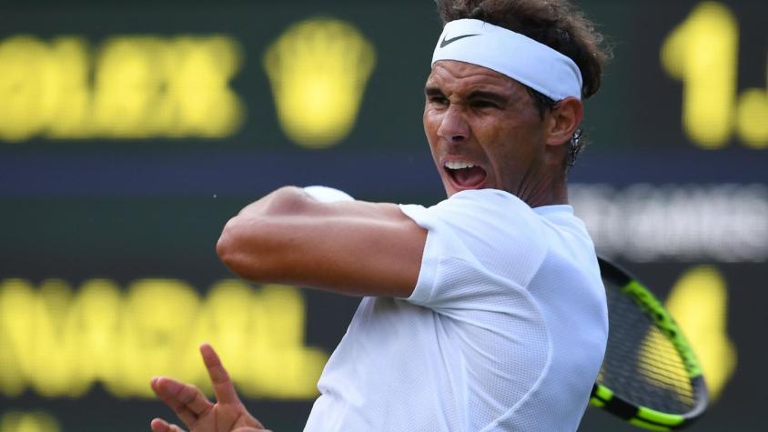 Por qué en Wimbledon se viste de blanco y cómo lucen los tenistas cuando llevan otros colores