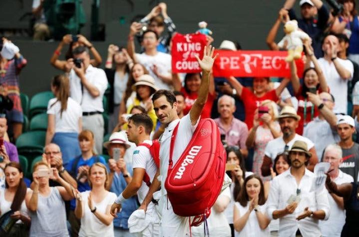 Federer no para: Gana en tres sets y avanza a la tercera ronda en Wimbledon