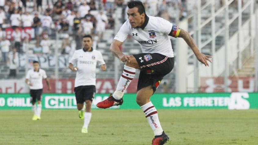 Hay goleador para rato: Esteban Paredes renueva su contrato con Colo Colo