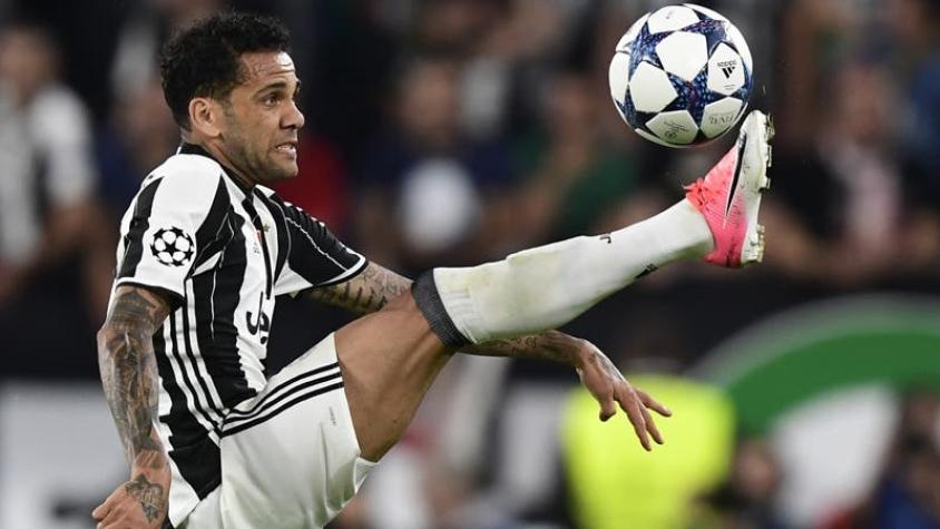 Paris Saint-Germain está cerca de firmar al lateral brasileño Dani Alves