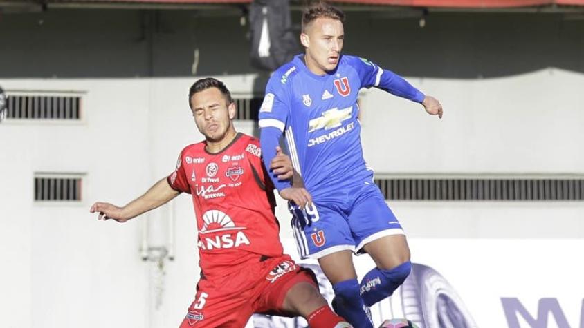 Arancibia está feliz por su presente en la U y confiesa admiración por David Pizarro