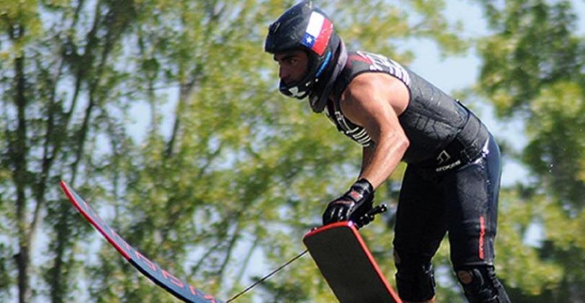 Otro chileno brilla en Juegos Mundiales: Rodrigo Miranda clasifica a final de salto en esquí náutico