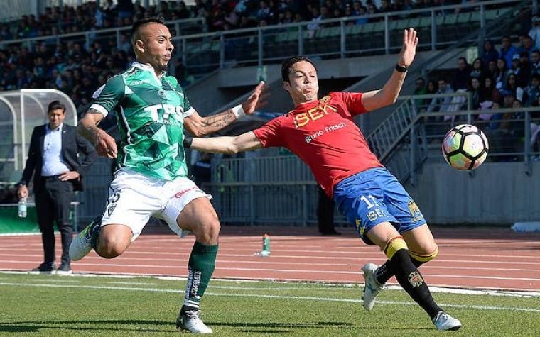 Unión Española sufre expulsión de su arquero en empate ante Wanderers