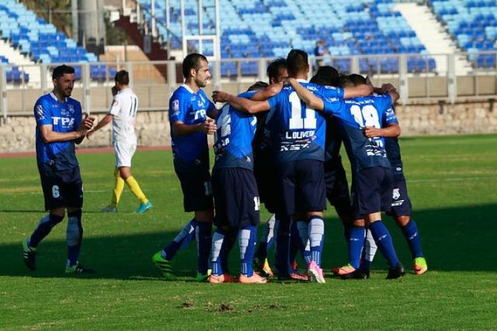 [VIDEO] Goles Primera B fecha 1: San Marcos de Arica apabulla a Barnechea en el norte