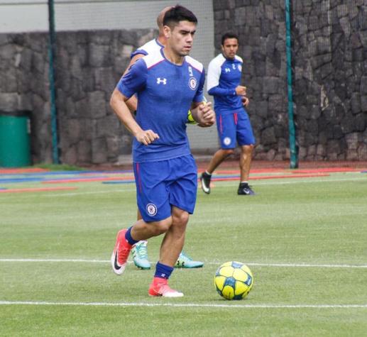 [VIDEO] Felipe Mora anota su primer gol en México en empate de Cruz Azul