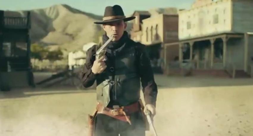 [VIDEO] Gary Medel vuelve a sorprender en spot publicitario como vaquero, cocinero y cantante