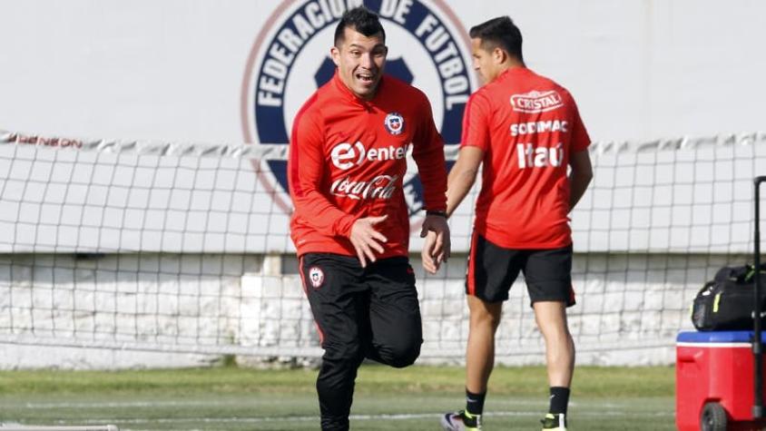 [VIDEO] Gary Medel se luce bailando cumbia en concentración de “La Roja”