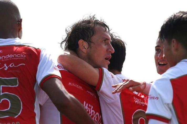 [VIDEO] Goles Copa Chile: Curicó vence a Palestino y está en cuartos de final