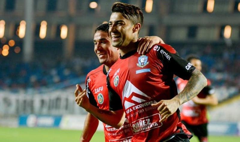 Antofagasta golea a San Marcos y se instala en los cuartos de final de Copa Chile