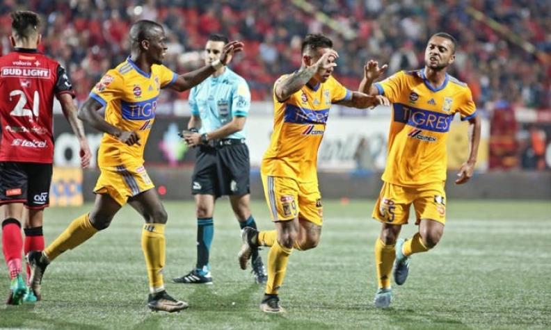 [VIDEO] Mira el golazo de Eduardo Vargas en la victoria de Tigres en México