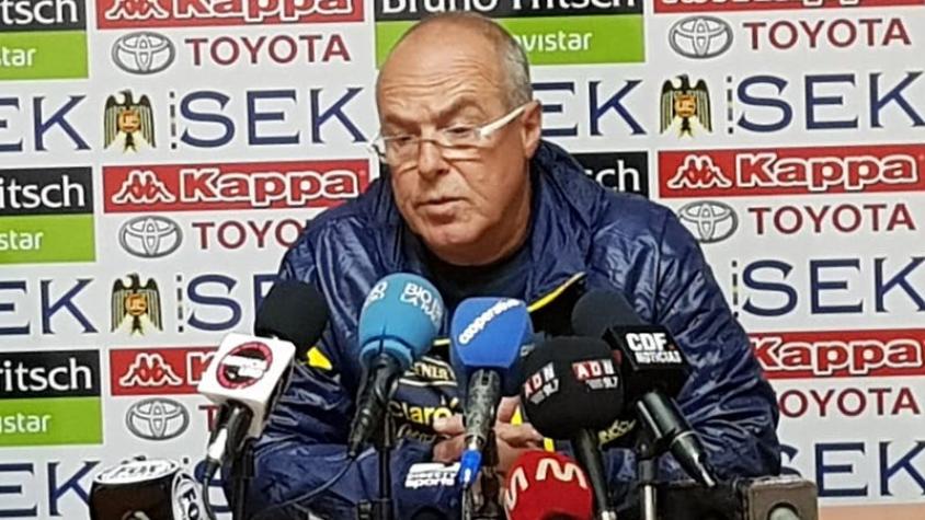 Técnico de Ecuador advierte a Chile: “No pasa por nuestra cabeza dejar de atacar”