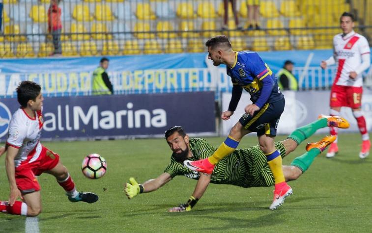 Everton desperdicia oportunidad de liderar el Torneo de Transición y empata con Curicó Unido