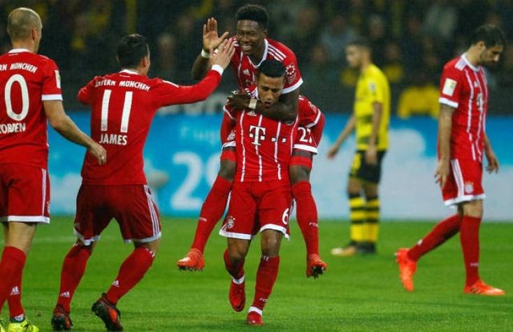 Bayern Munich de Arturo Vidal pasa el rodillo en Dortmund y es único líder de la Bundesliga