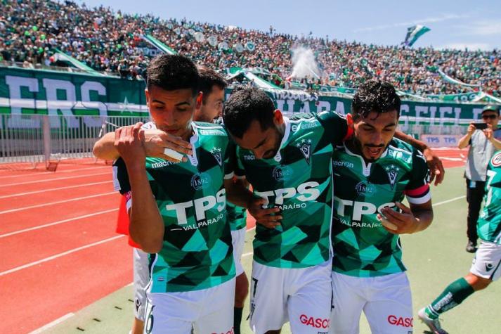 Santiago Wanderers también sabe festejar en finales
