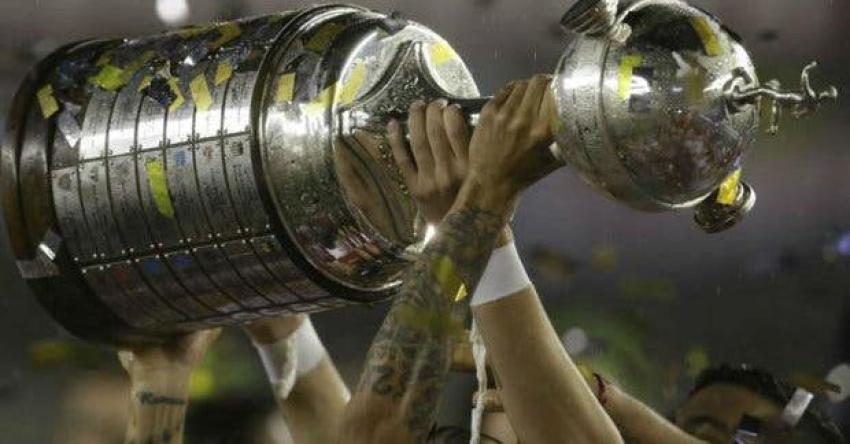 Horarios y fechas de los chilenos en la Libertadores: el descendido Wanderers será el primero