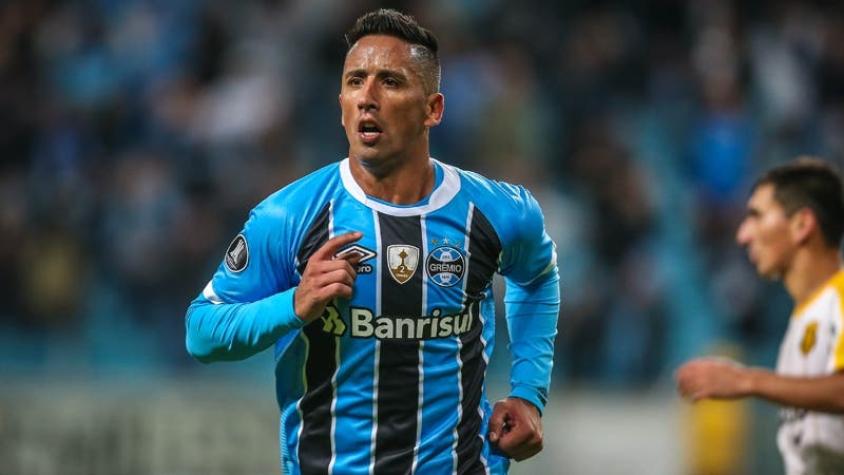 Mosa viaja a Argentina para reunirse con Lucas Barrios y que llegue a Colo Colo