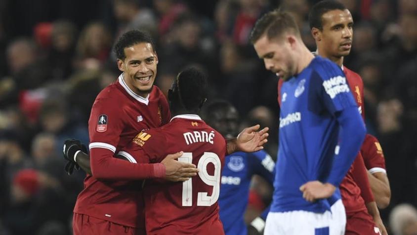 Defensa más caro de la historia le da triunfo a Liverpool en el clásico ante Everton