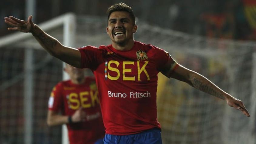 La U toma la delantera ante Colo Colo en el fichaje de César Pinares