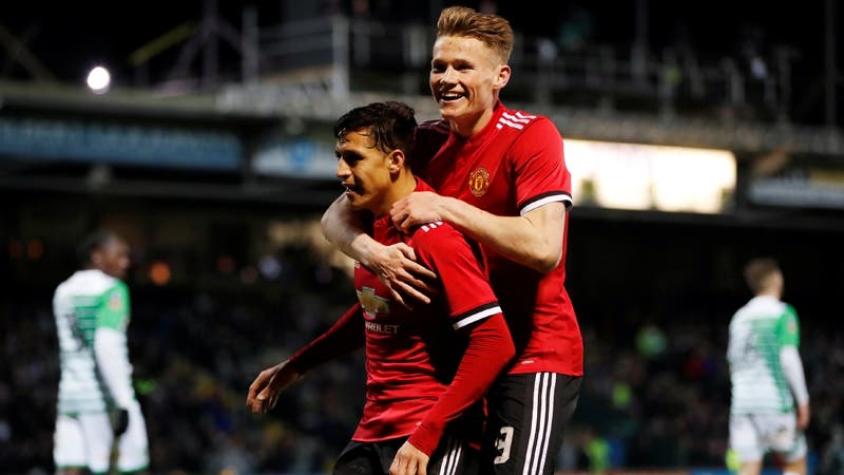 Buen debut: Alexis se estrena con asistencia en goleada del United que avanza en Copa FA