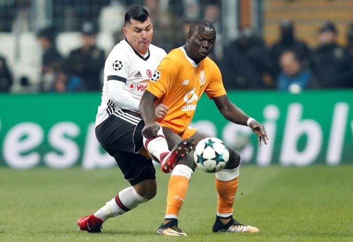 [VIDEO] Las salvadas extremas de Gary Medel