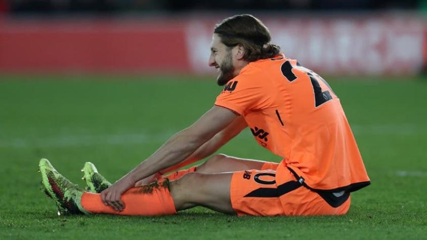 La impactante foto de jugador de Liverpool con sus pies “congelados” por exceso de frío