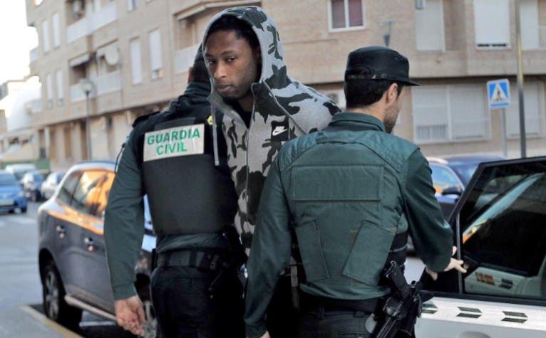 Jugador de Villarreal queda en prisión acusado de intento de homicidio